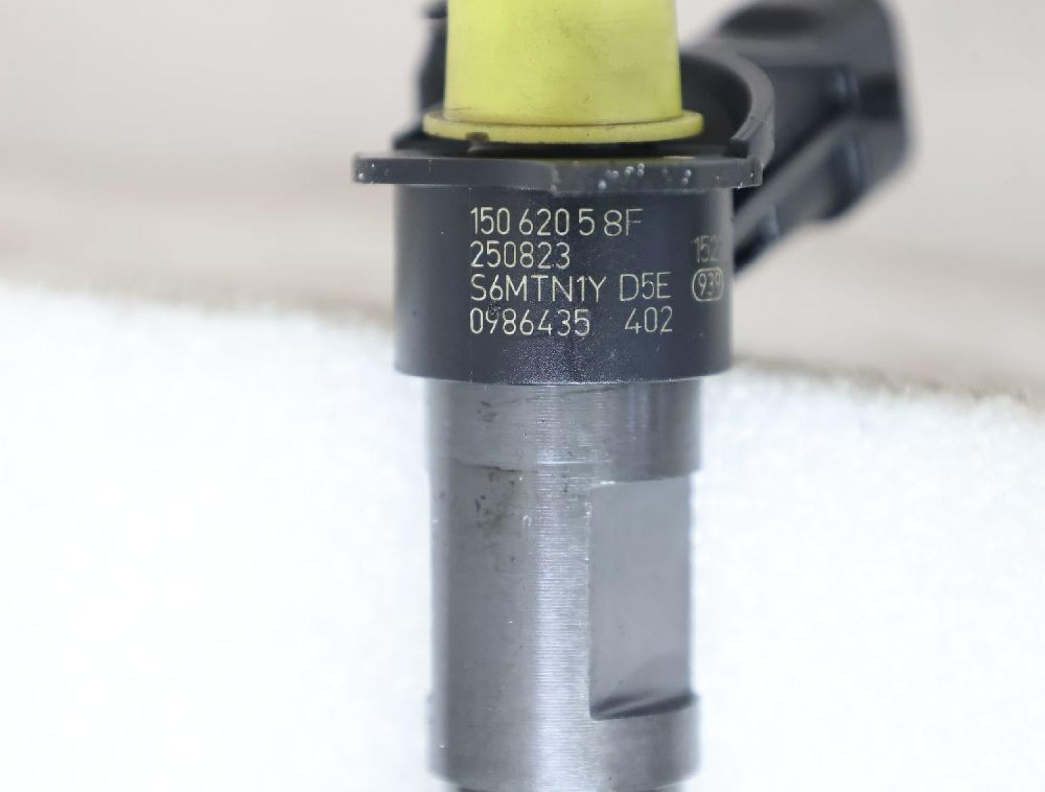 Einspritzduese (Diesel) Zylinder 4 68027340AA Dodge NITRO