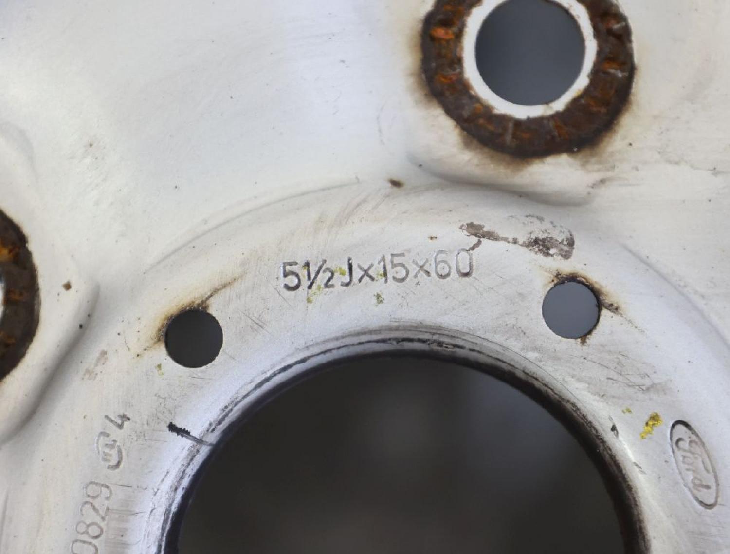 Felge Stahl vorn links 2150829 Ford TRANSIT KASTEN FA