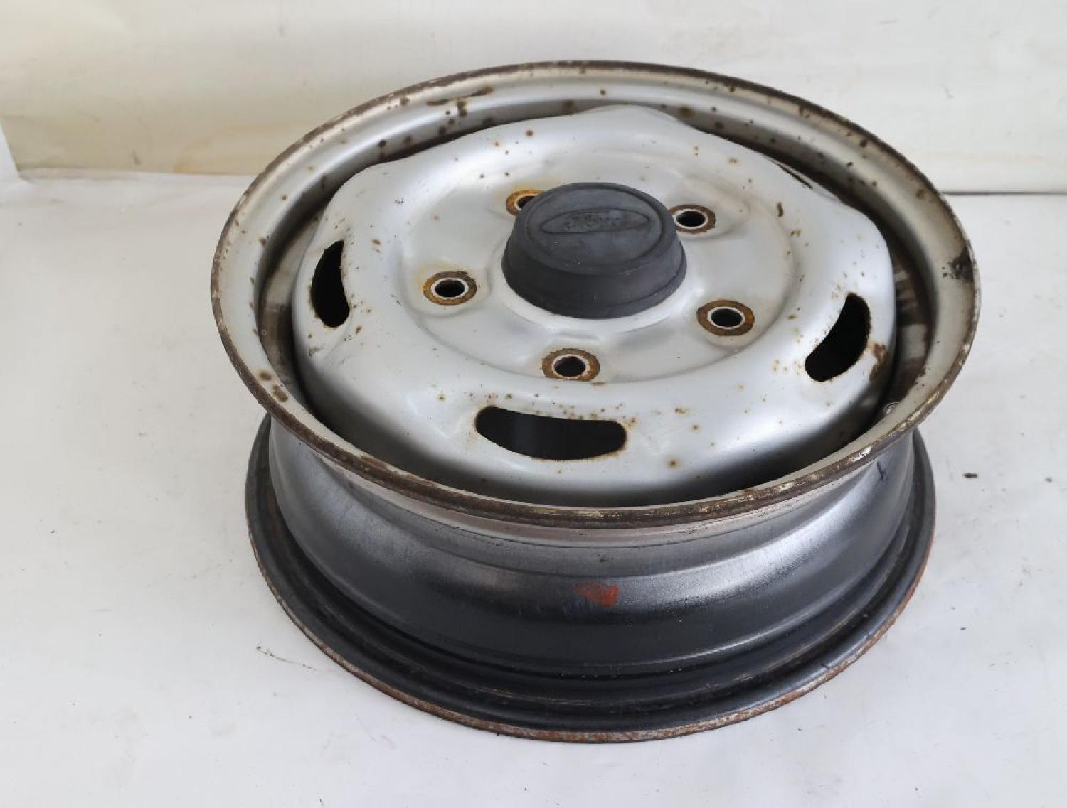 Felge Stahl hinten links 2150829 Ford TRANSIT KASTEN FA