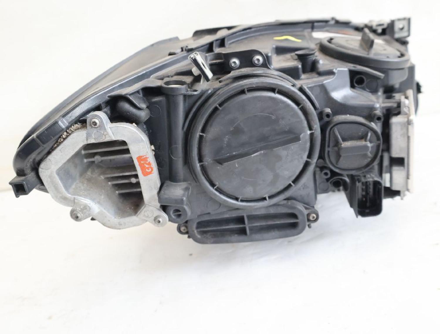 Scheinwerfer links 63117271907 BMW 5er Touring F11