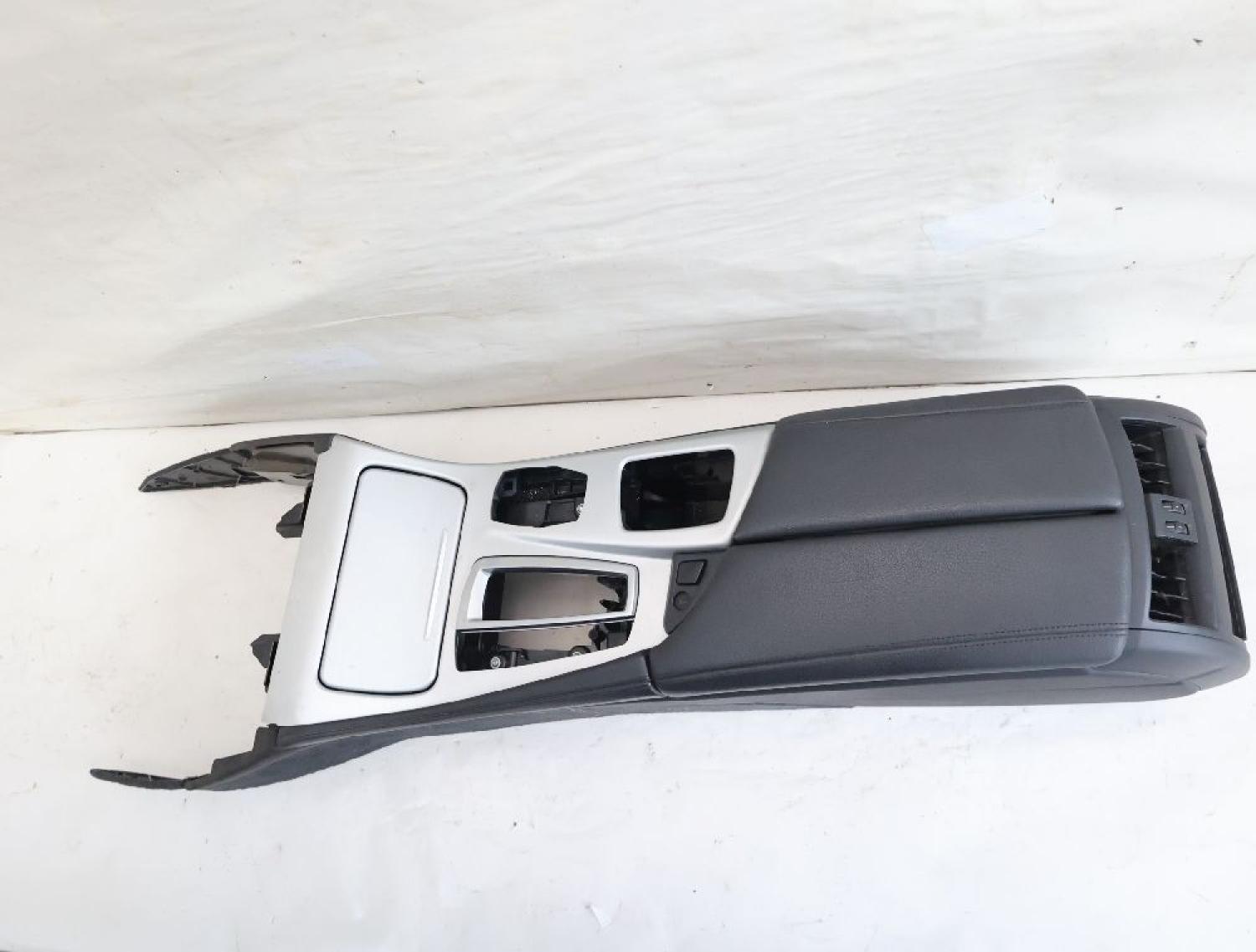 Mittelkonsole 9288907 BMW 5er Touring F11