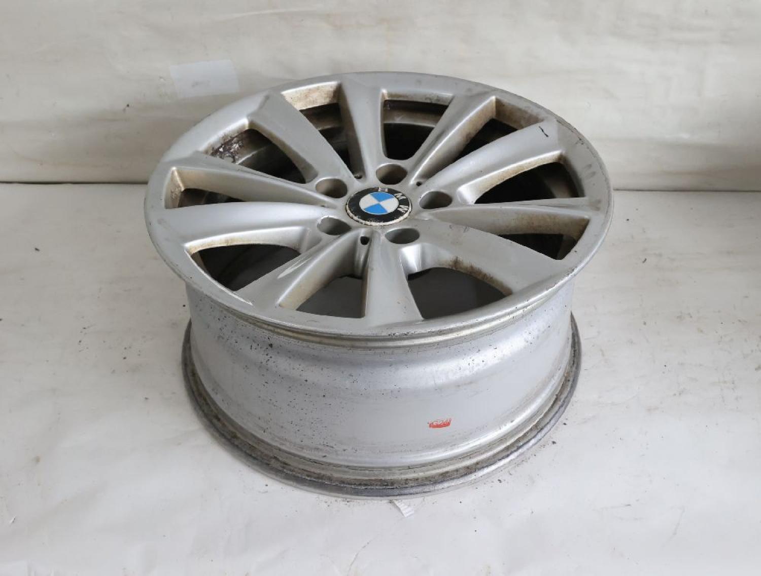 Felge Alu/Leichtmetall vorn links 6780720 BMW 5er Touring F11