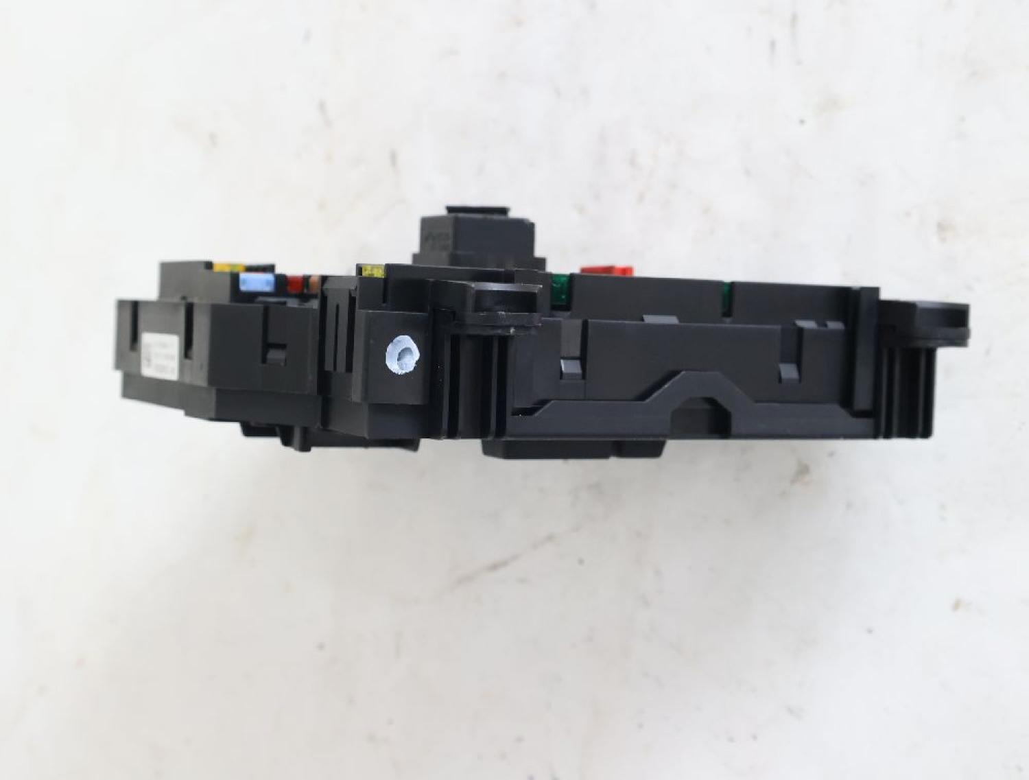 Sicherungskasten 9252813 BMW 5er Touring F11