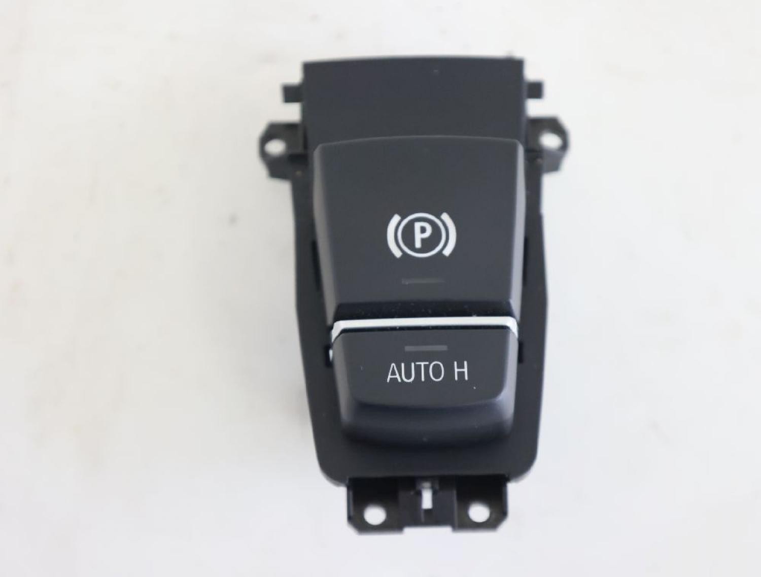 Schalter Parkbremse 9877889 BMW 5er Touring F11