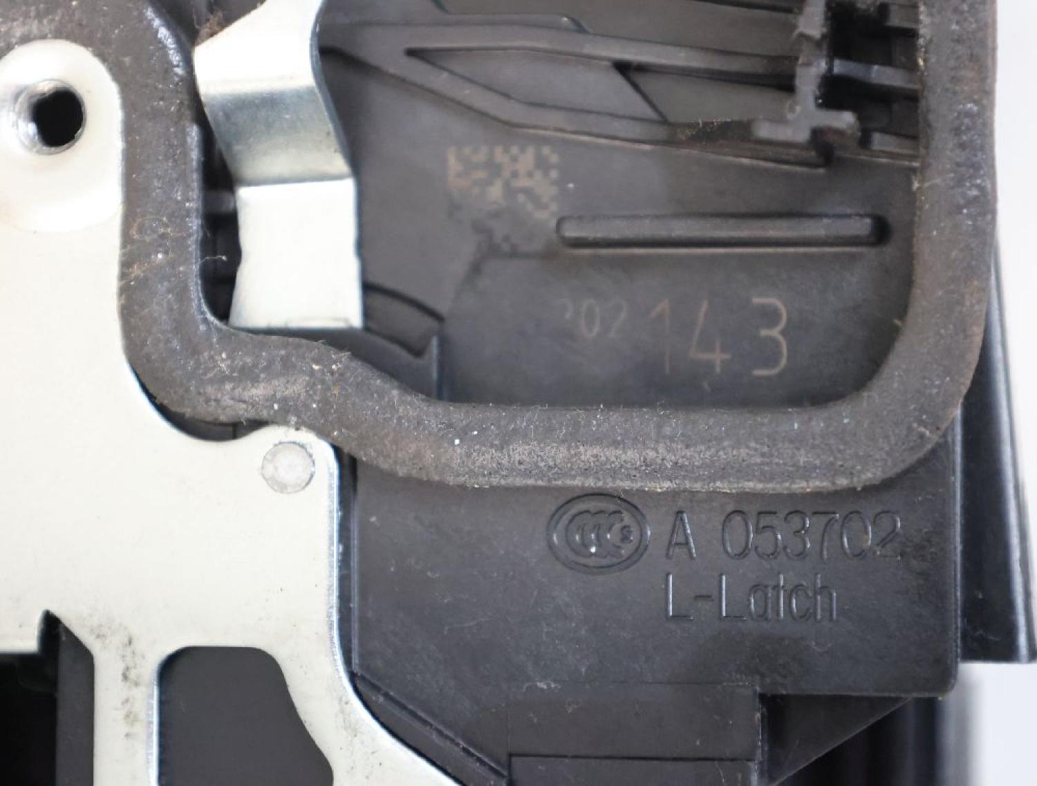 Türschloß vorn links 7202143 BMW 5er Touring F11
