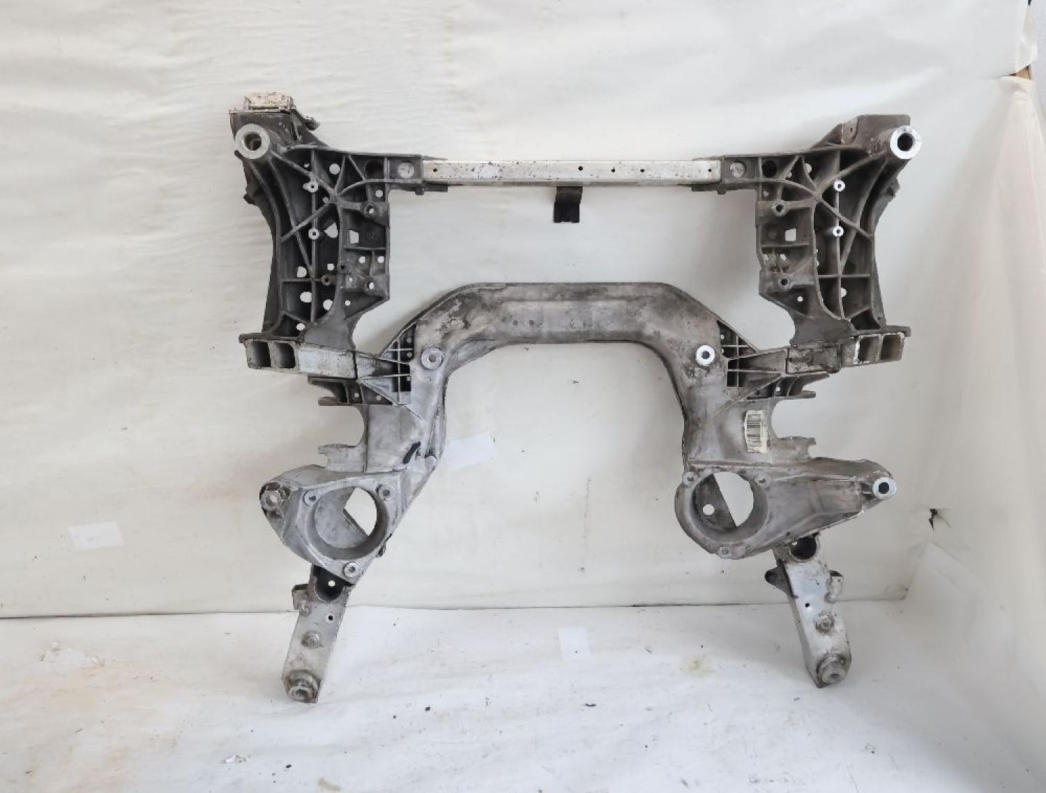 Achsträger vorn 31116799321 BMW 5er Touring F11