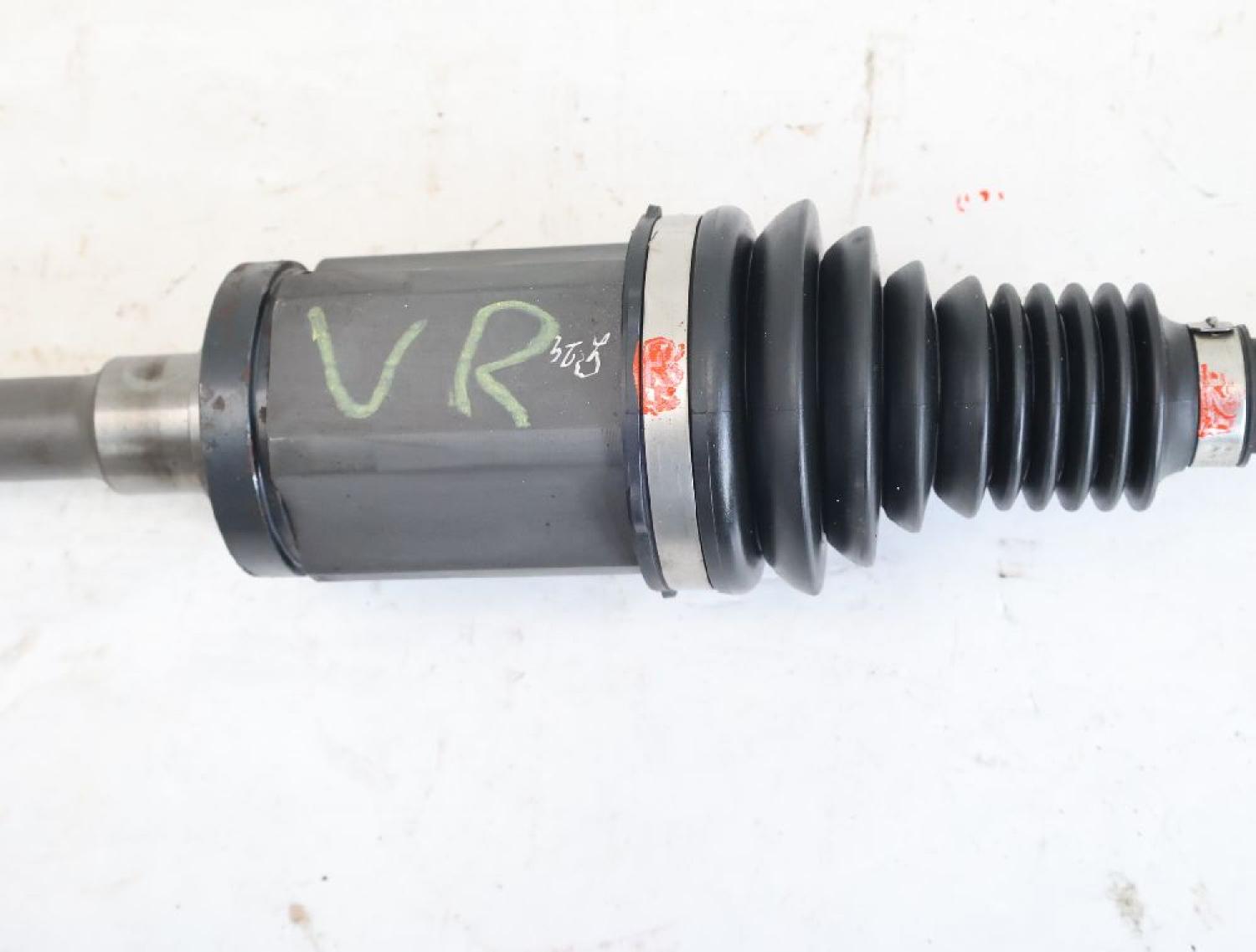 Antriebswelle vorn rechts 7618680 BMW 5er Touring F11
