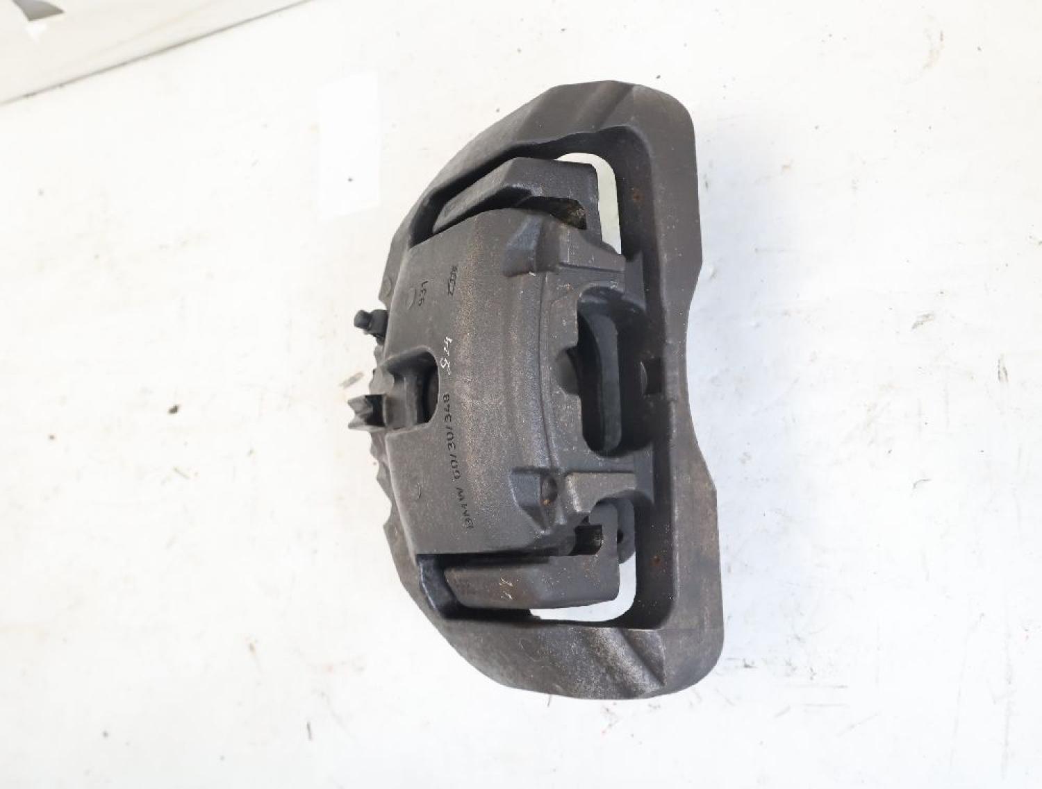 Bremssattel vorn rechts 6792690 BMW 5er Touring F11