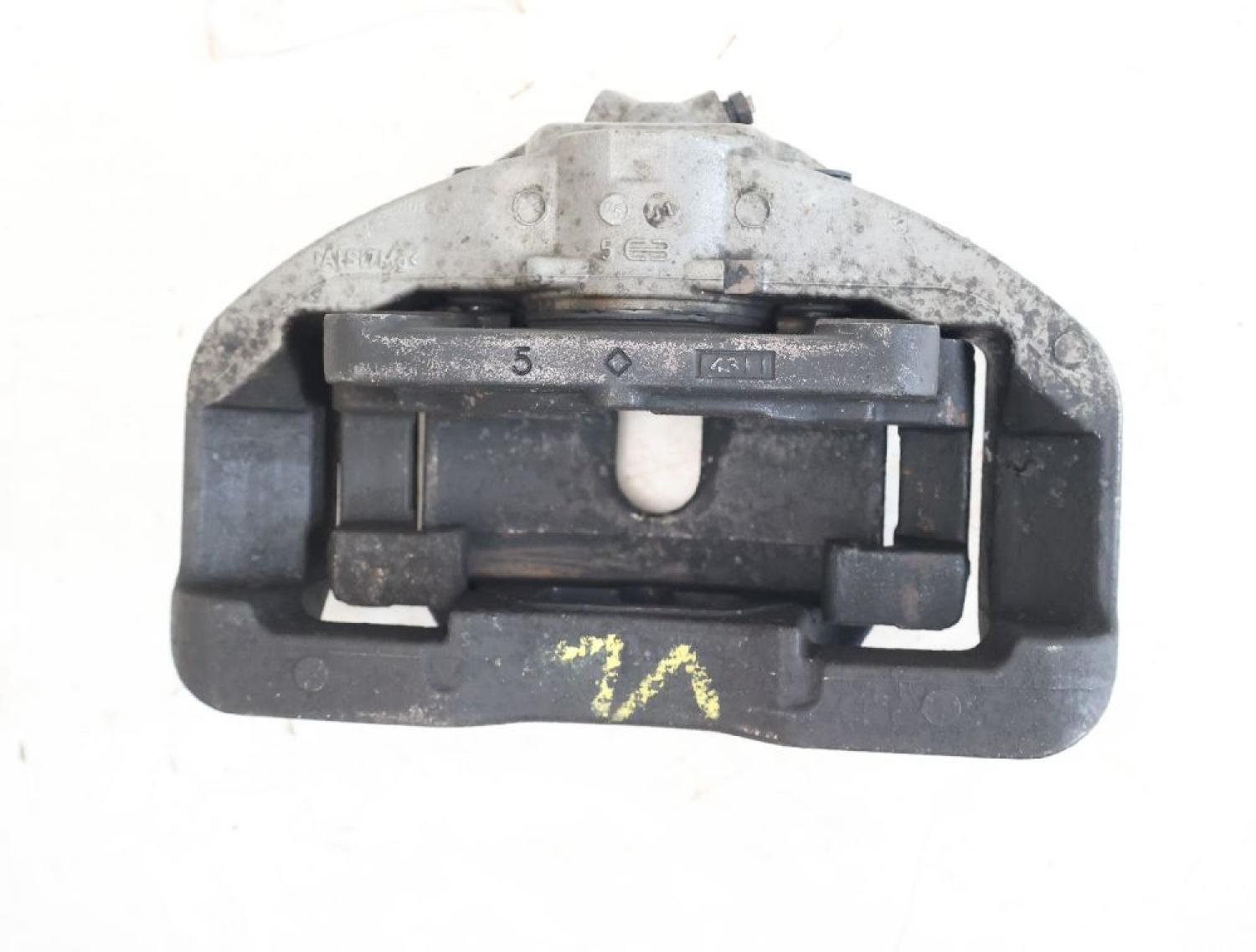 Bremssattel vorn links 6792689 BMW 5er Touring F11