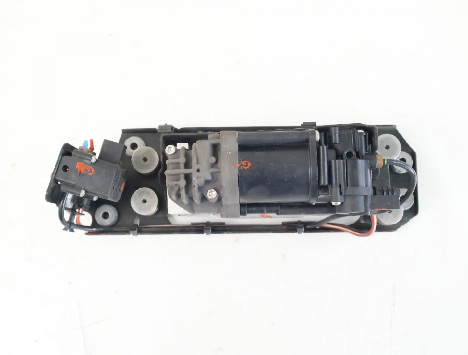 Luftkompressor 6875176 BMW 5er Touring F11