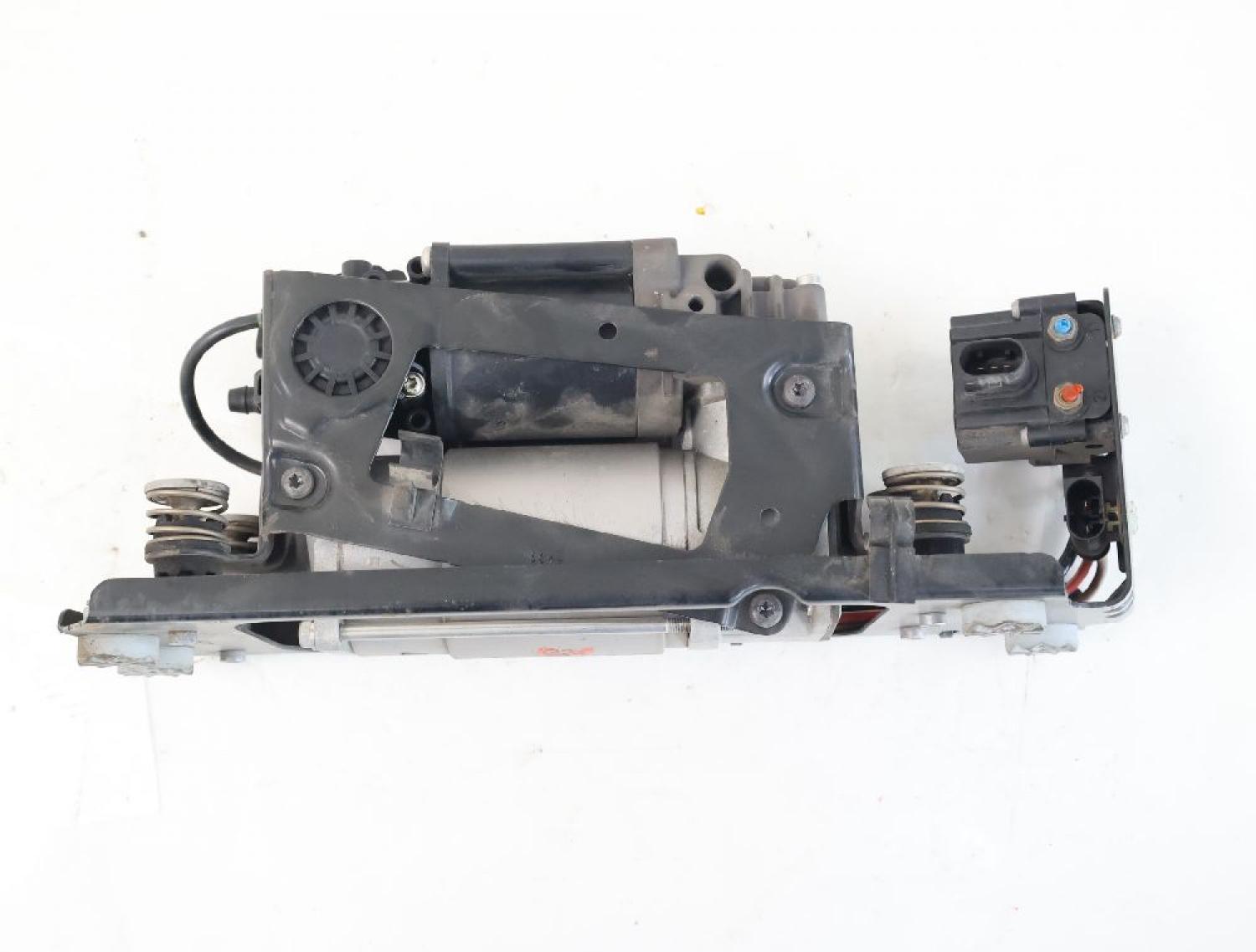 Luftkompressor 6875176 BMW 5er Touring F11