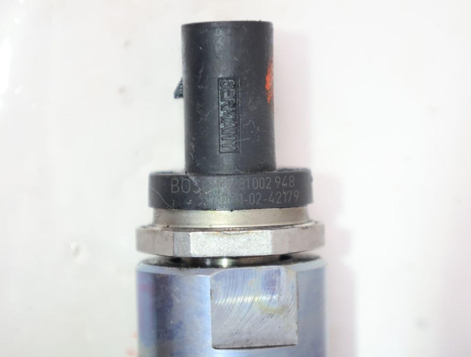 Diesel Verteilerrohr 780012402 BMW 5er Touring F11