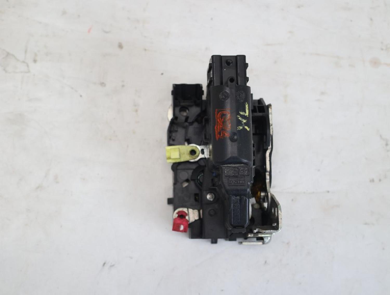 Türschloß hinten links 825021093R DACIA DOKKER KE