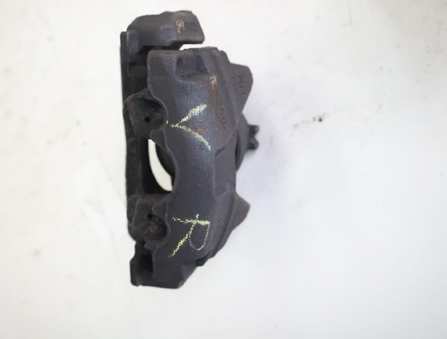 Bremssattel vorn rechts 410018218R DACIA DOKKER KE
