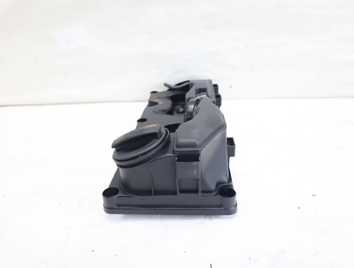 Ventildeckel 03L103469M Audi Q5 8RB