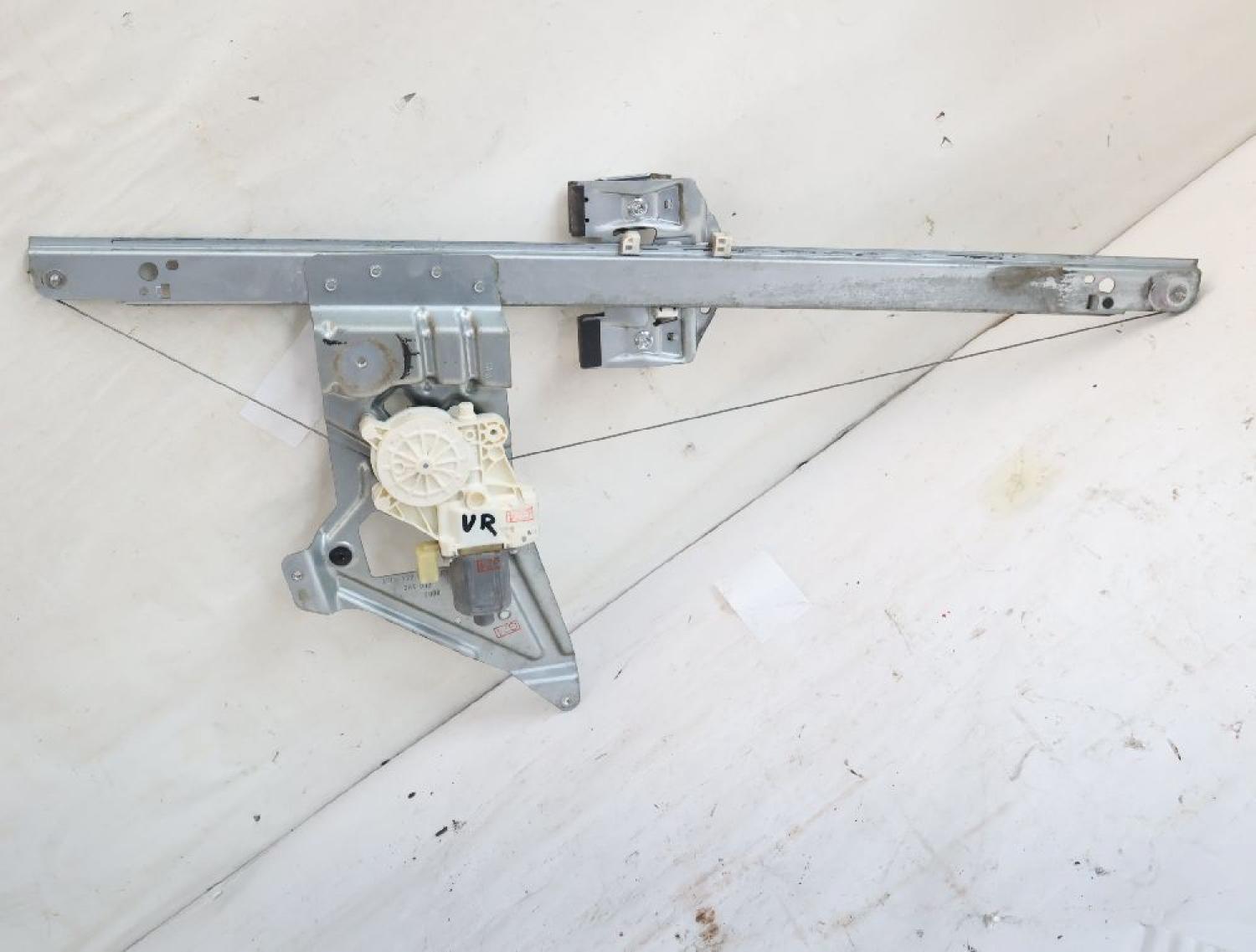 Fensterheber elektrisch vorn rechts 9067200146 Mercedes SPRINTER 906