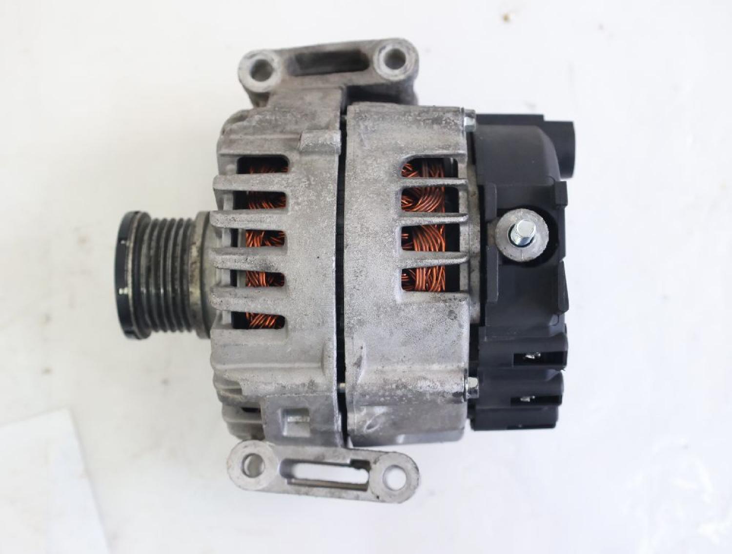 Lichtmaschine 0009068802 Mercedes SPRINTER 906