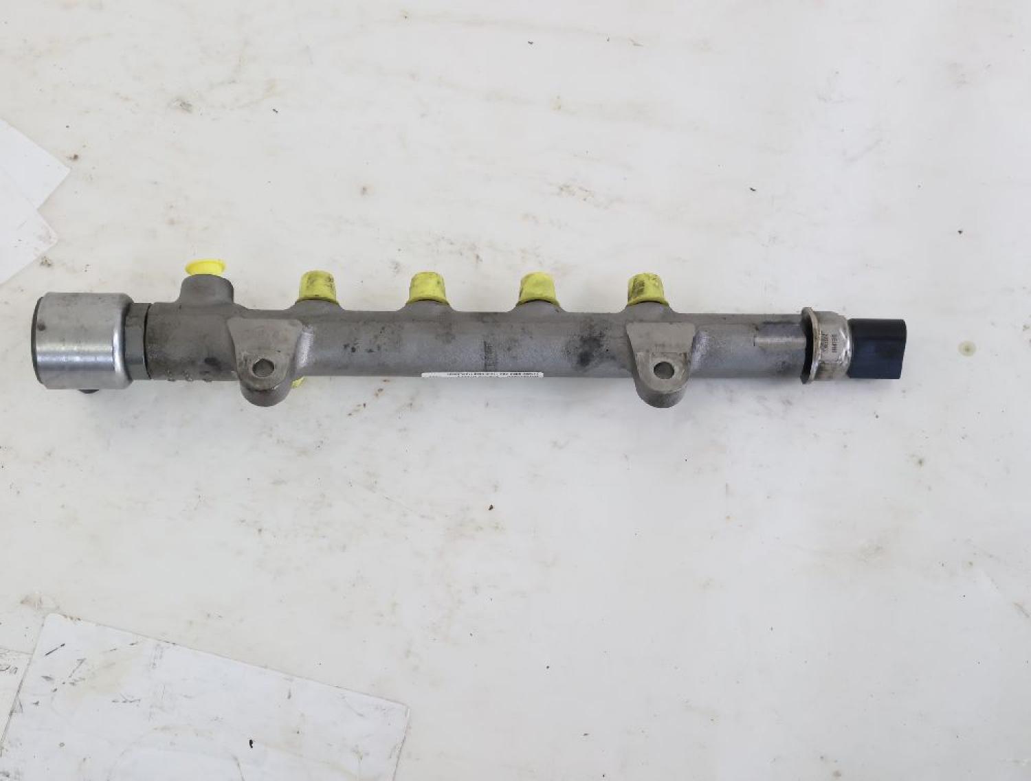 Diesel Verteilerrohr 6510700700 Mercedes SPRINTER 906
