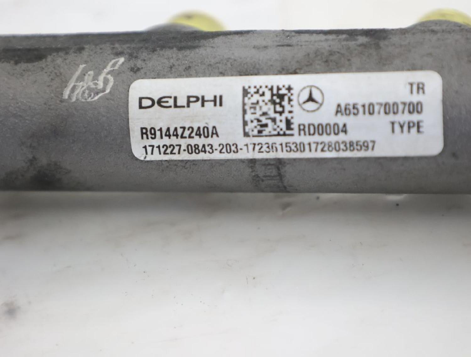 Diesel Verteilerrohr 6510700700 Mercedes SPRINTER 906