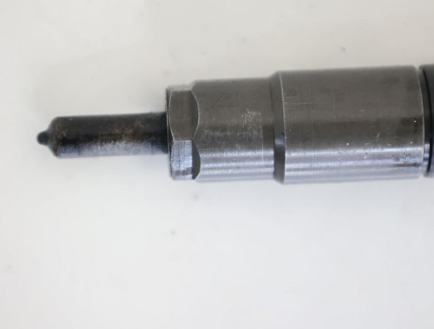 Einspritzduese (Diesel) Zylinder 2 6510703087 Mercedes SPRINTER 906