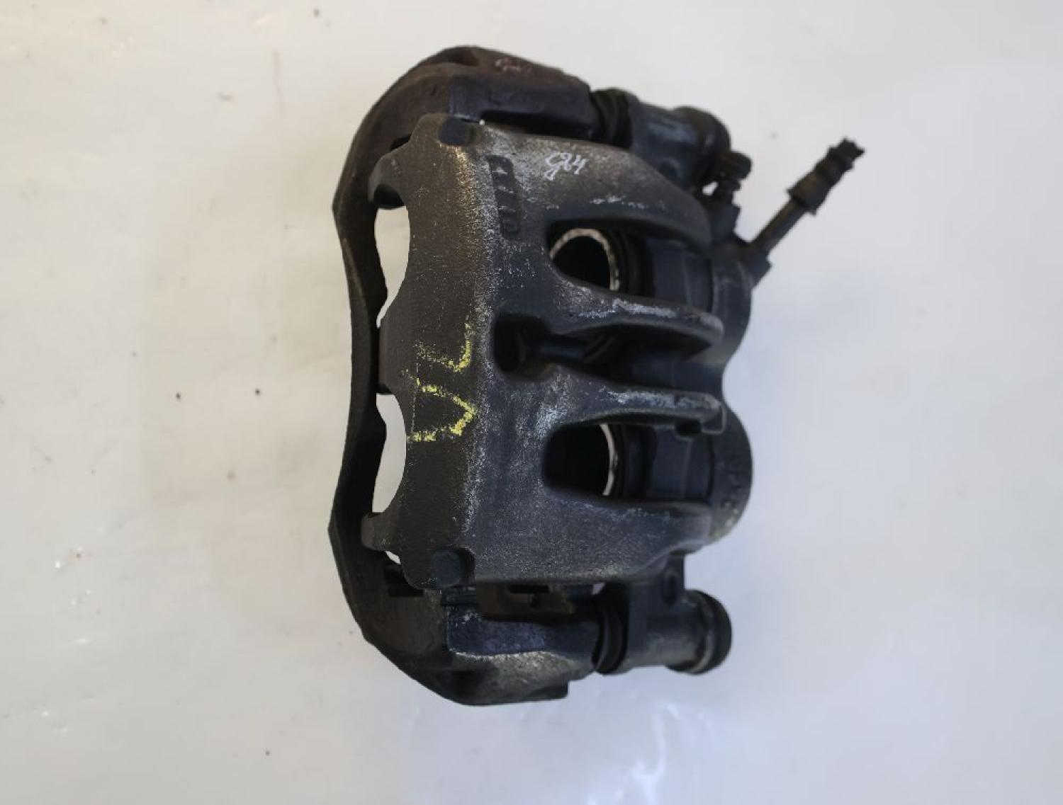 Bremssattel vorn links 0044205583 Mercedes SPRINTER 906