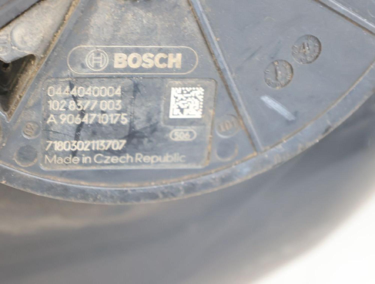 AdBlue Tank 9064701700 Mercedes SPRINTER 906